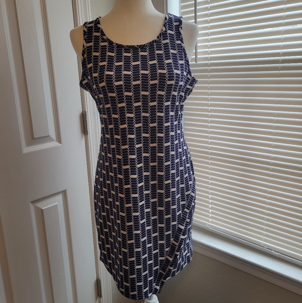 Dress navy blue and white